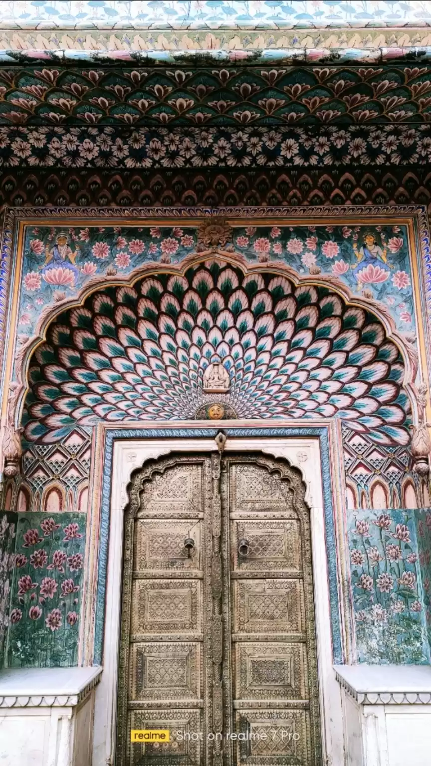 Photo of The picturesque back