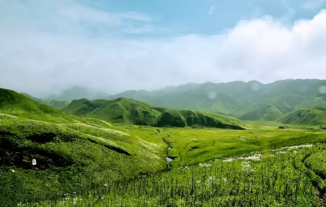 Photo of The rolling valley o