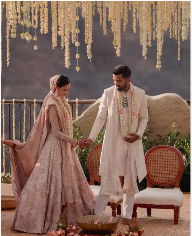 Photo of खंडाला में हुई थी KL