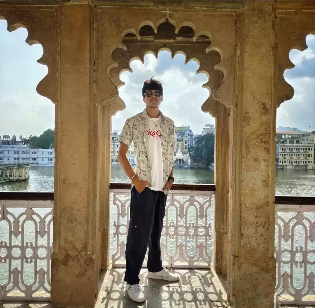 Photo of LAKE PICHOLA 