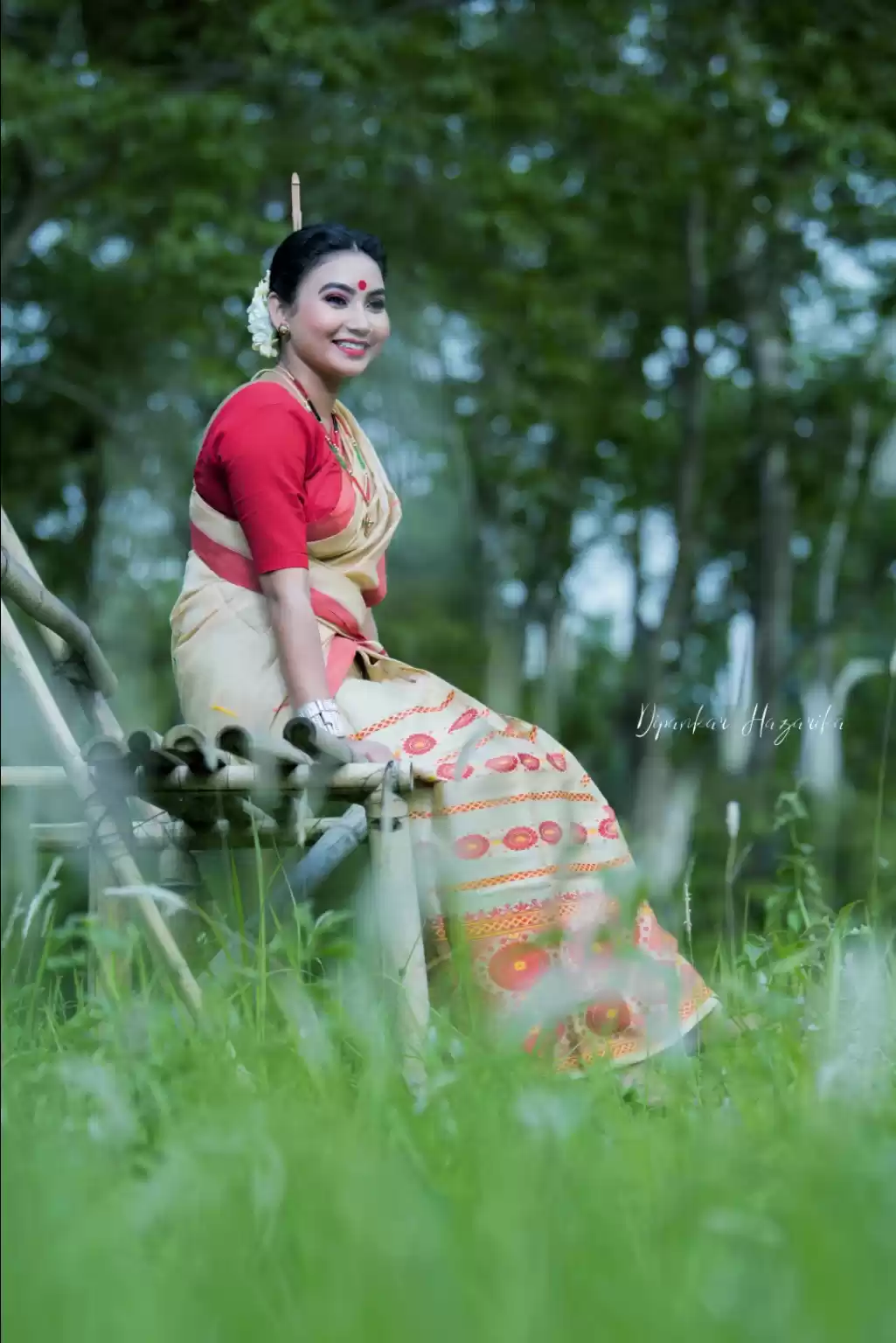 The royal traditional attire of Ahom... - Barsha Rani Bishaya | Facebook