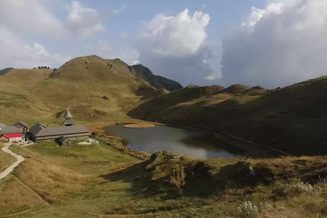Photo of Prashar Lake - Solo