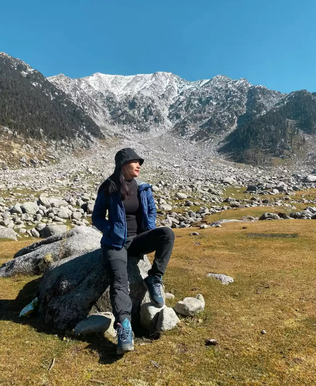 Photo of Pahadan_on_road
