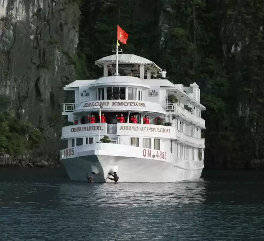 Photo of Emotion Cruises Halo