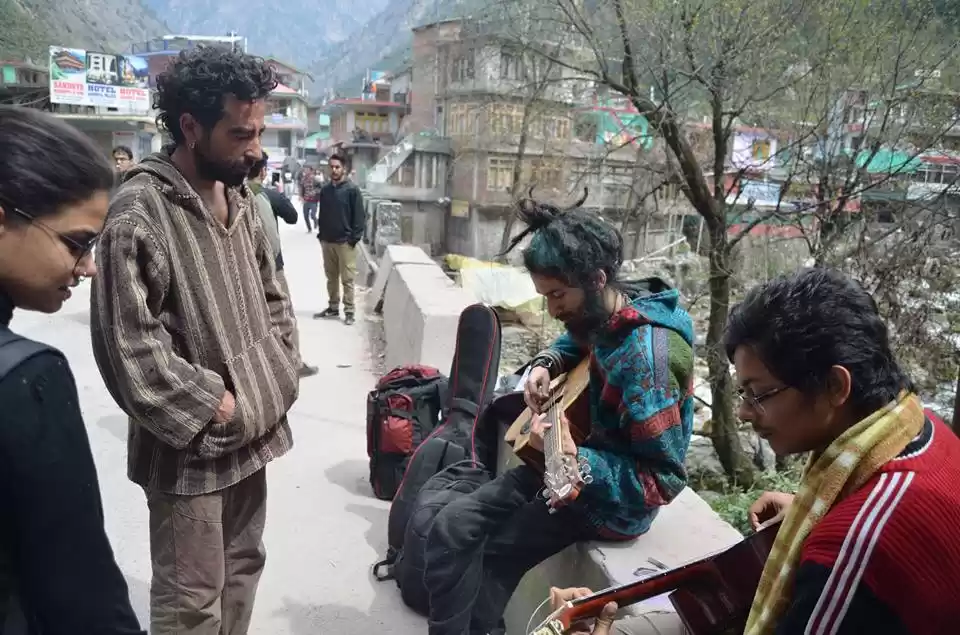 Photo of Busking on the str