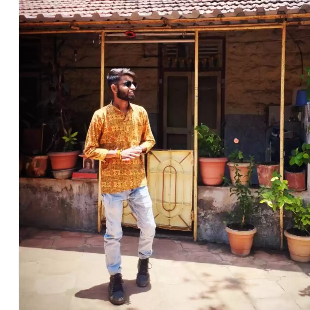 Photo of Vivek Barad