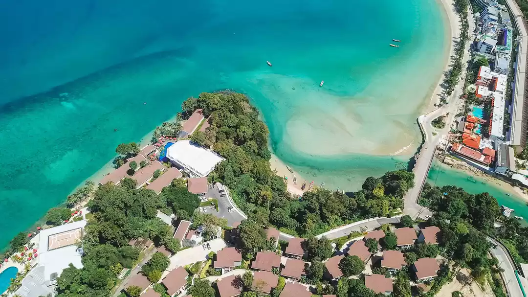Photo of A Luxurious Beach Ge