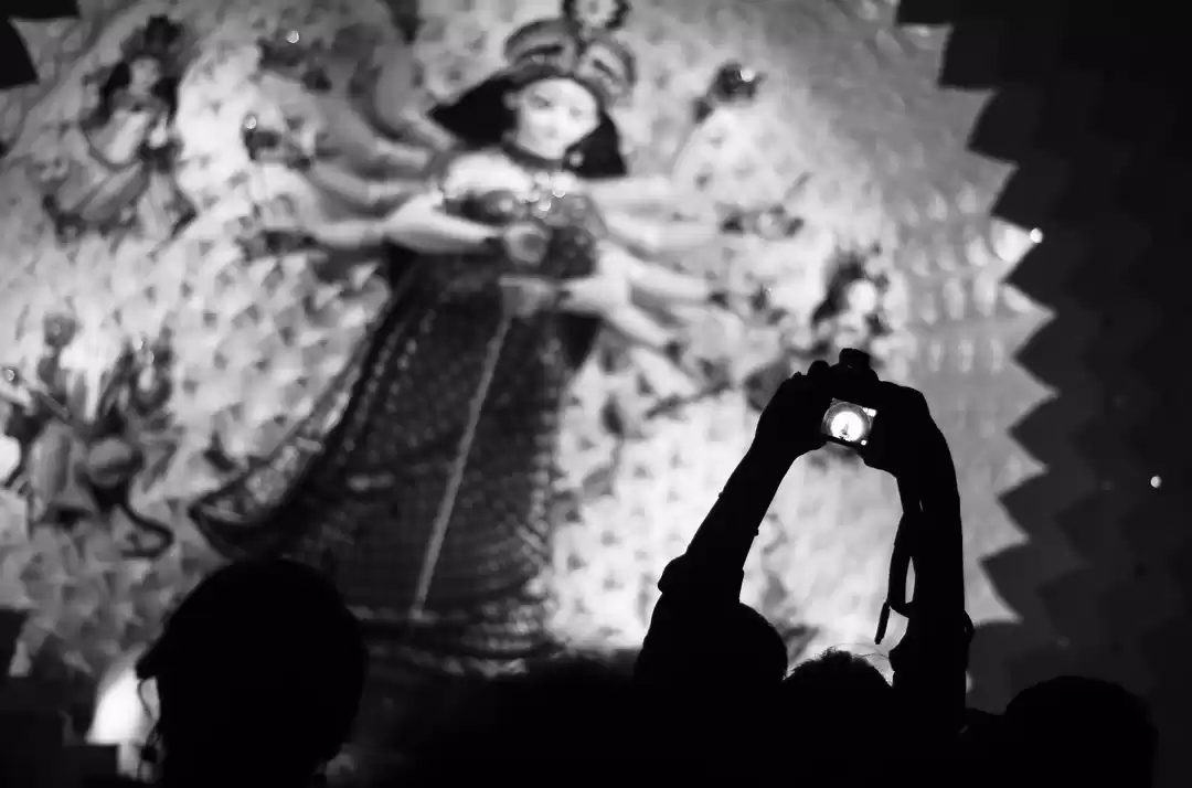 Photo of Folks on The Road : 