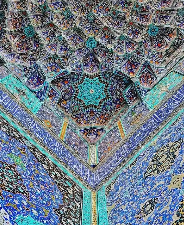 Photo of Firdaus e Isfahan.