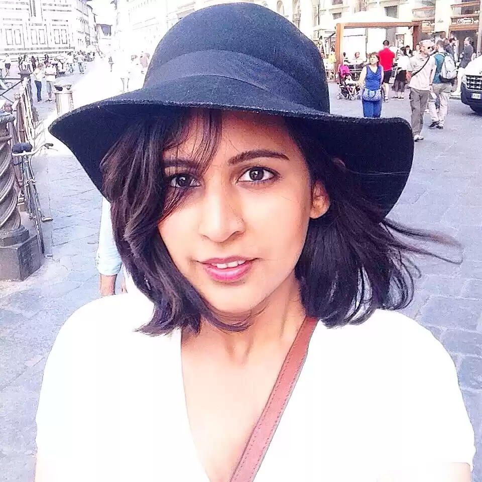 Photo of Sara Suri