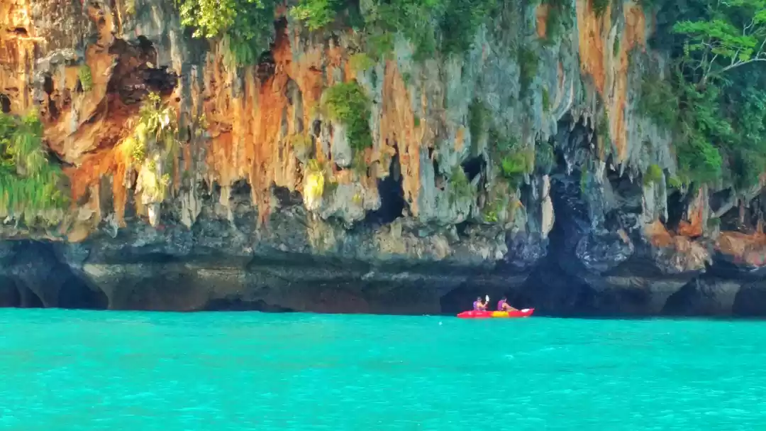 Photo of Chasing Rainbows, Ma