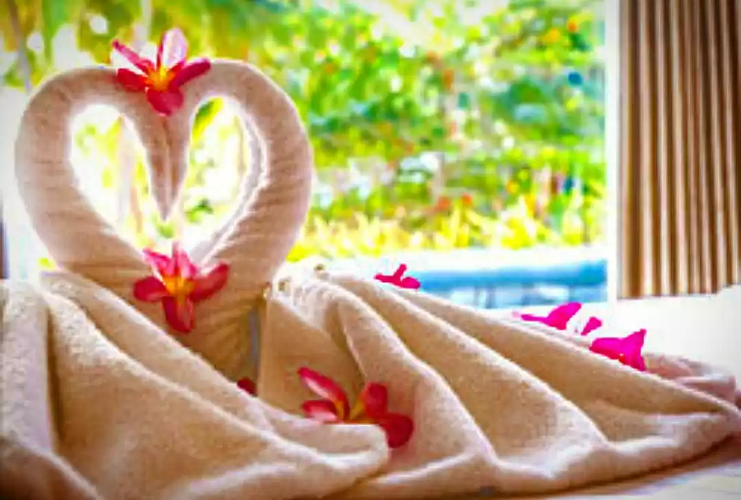 Photo of Romantic Monsoon Des