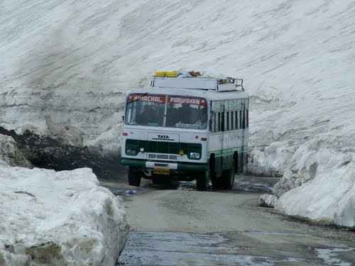 New Delhi To Leh Ladakh Bus Service By Hrtc Tripoto Delhi to manali by bus. delhi to leh ladakh bus service by hrtc