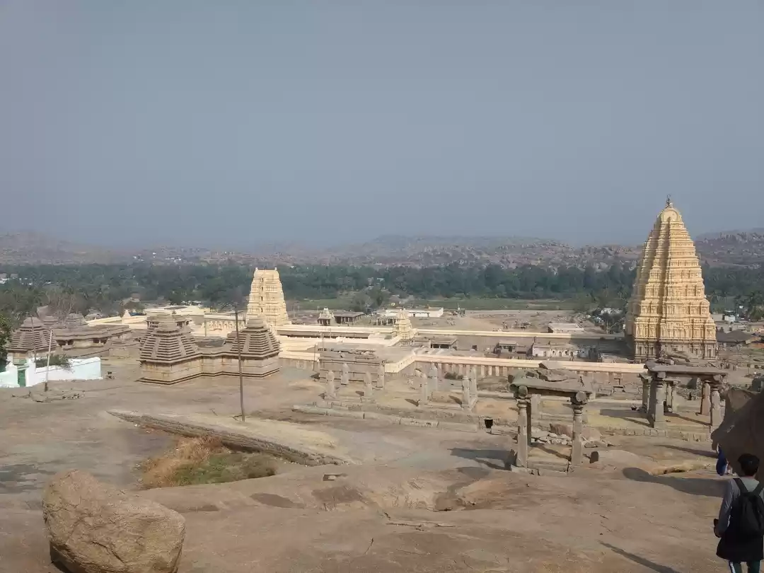 Photo of Hippie Hampi Keeps Y