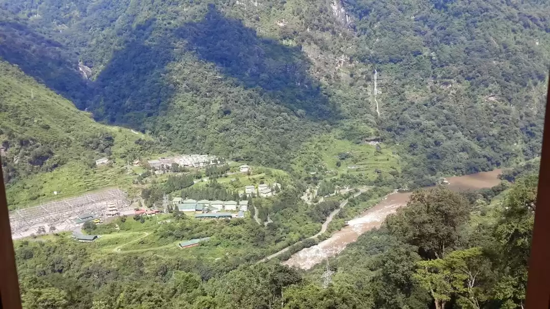 Photo of An Indian traveller'