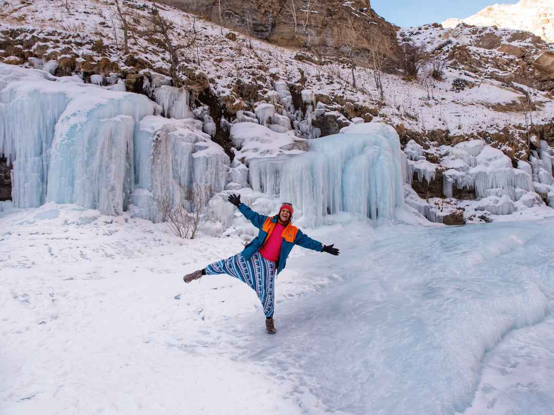 Heres How I Climbed The Frozen Zanskar River Fulfilled A 10 Year Old Dream Tripoto Chadar trek or the frozen zanskar river trek. i climbed the frozen zanskar river