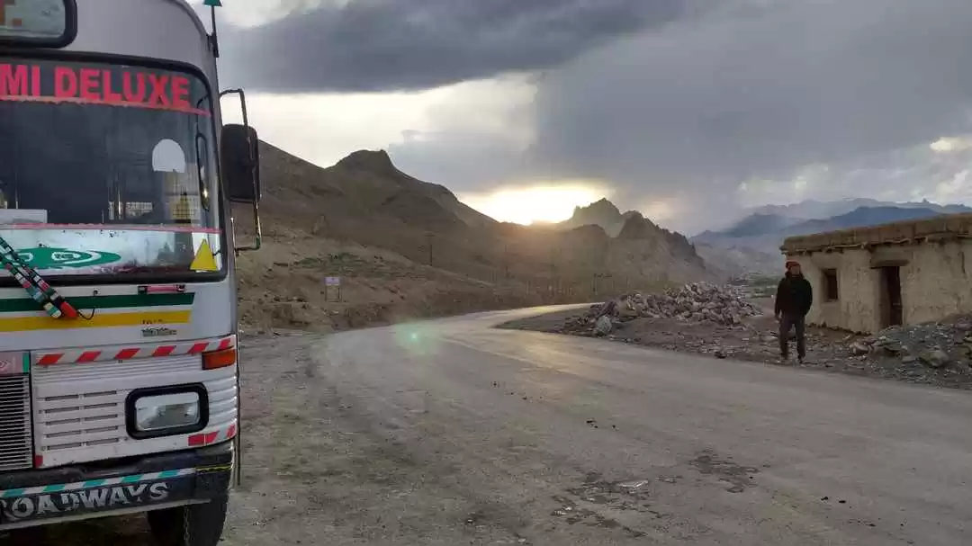 Photo of Ladakh Loading......