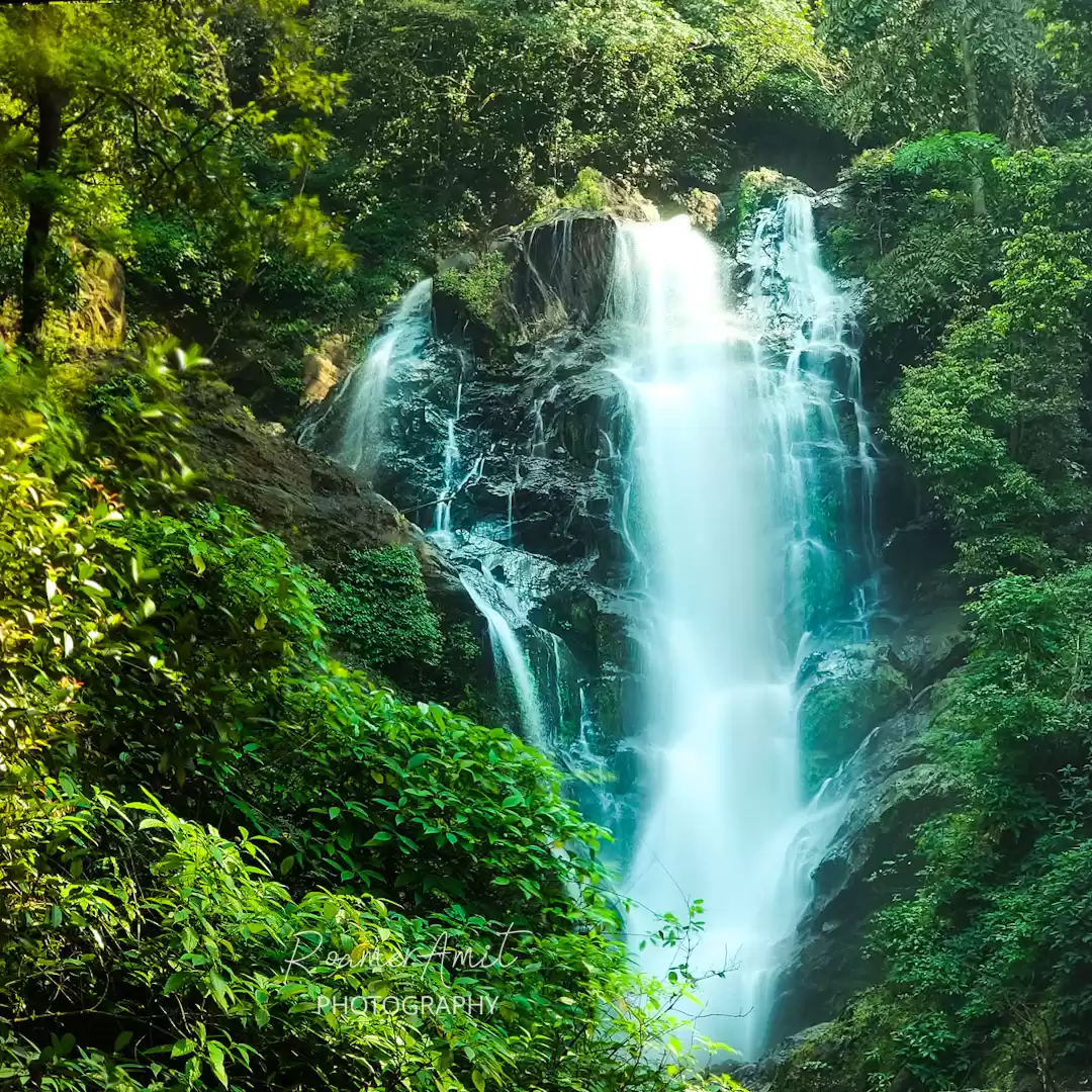 Photo of Amazing Places Close