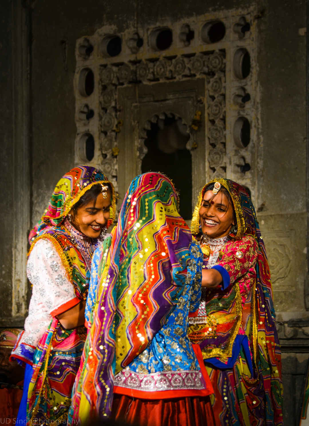 Image of Portrait of artist in traditional rajasthani dress at Bikaner  Camel festival-BQ273723-Picxy