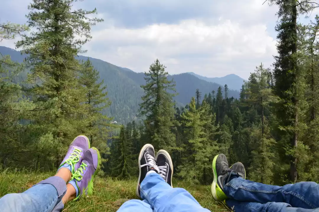 Photo of Far and Away - Narka