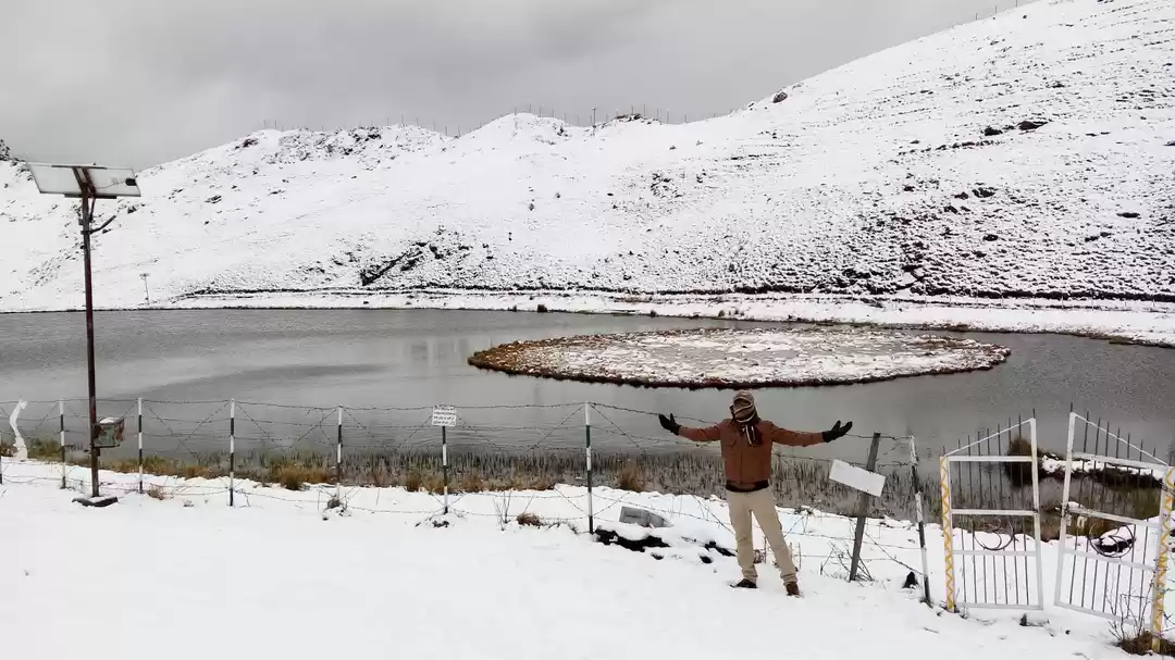 Photo of Prashar Lake: A Hidd