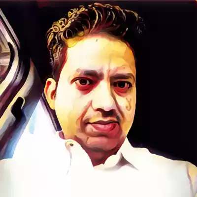 Photo of Hemant 