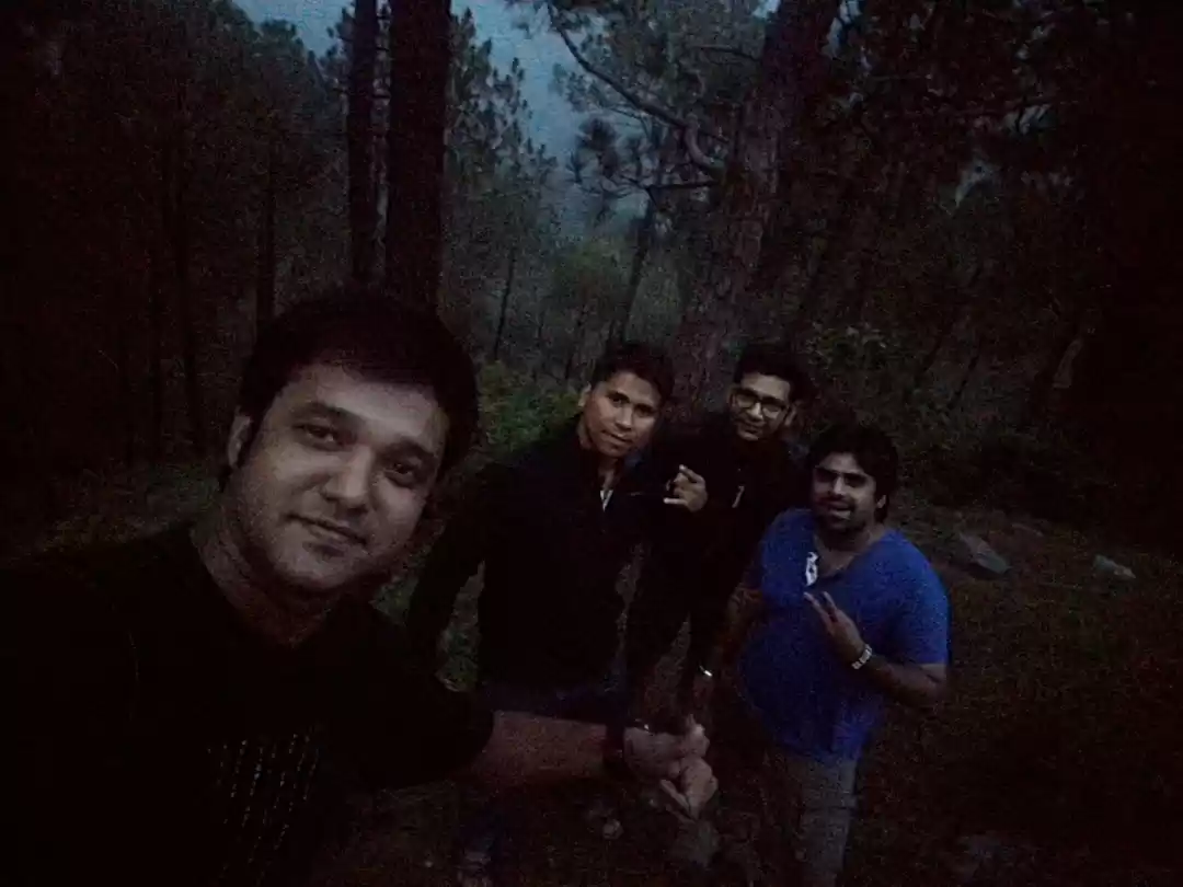 Photo of When with friends, y