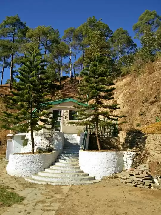 Photo of Ranikhet – In the la