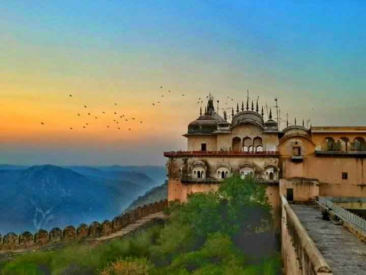 Road Trips From Delhi Explore Top 25 Adventurous Road Trips From Delhi Tripoto You can visit all these places in mathura and vrindavan or remove any of the places that you don't want to visit. road trips from delhi explore top 25