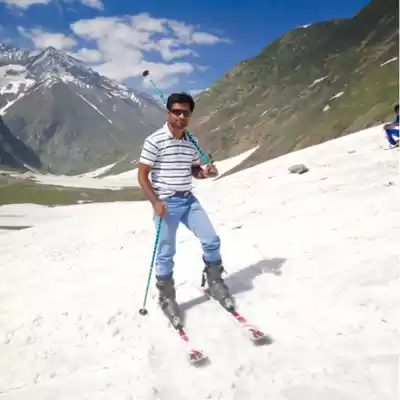 Photo of Nitin Baste