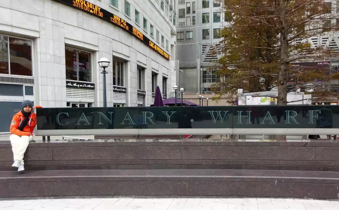 Photo of £Love £Life £London 