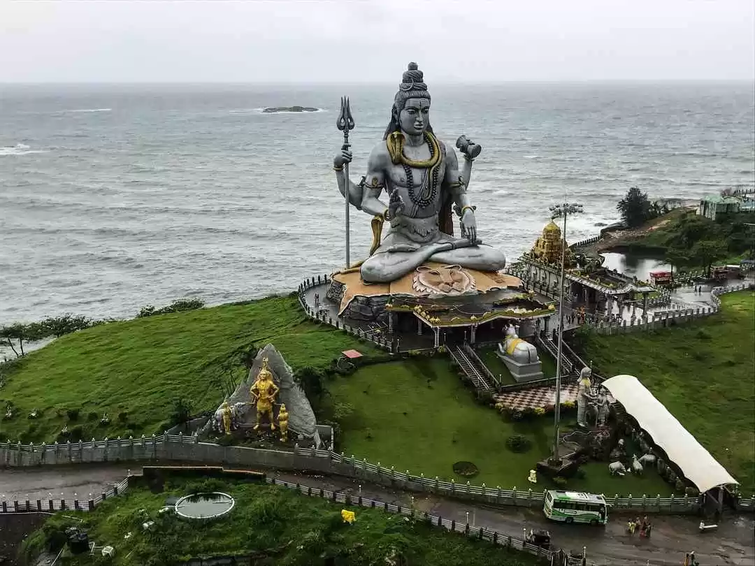 Photo of A scenic road trip t