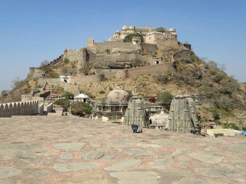 Kumbhalgarh Fort The Great Wall Of India Backpacker Indian Tripoto