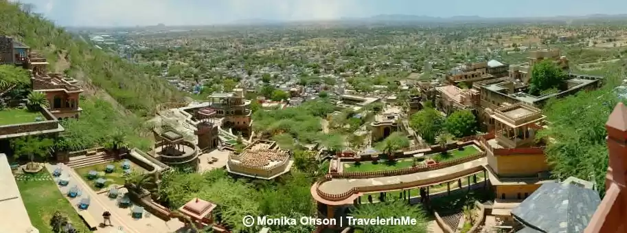 Step Well in Bawdi, near Neemrana Fort, Rajasthan, India 2548808 Stock  Photo at Vecteezy