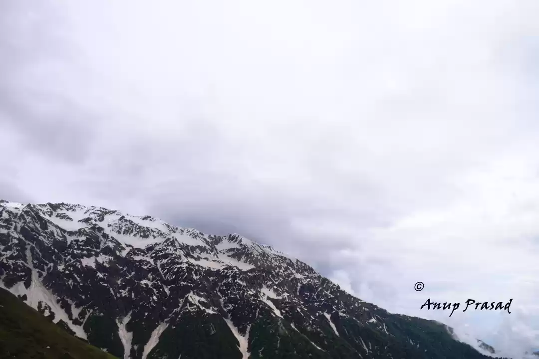 Photo of Sach Pass: Road Less