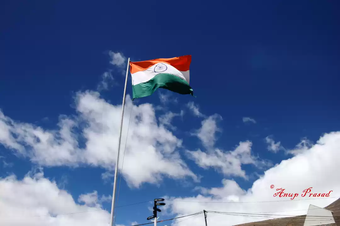 Photo of Indian Army and Bord