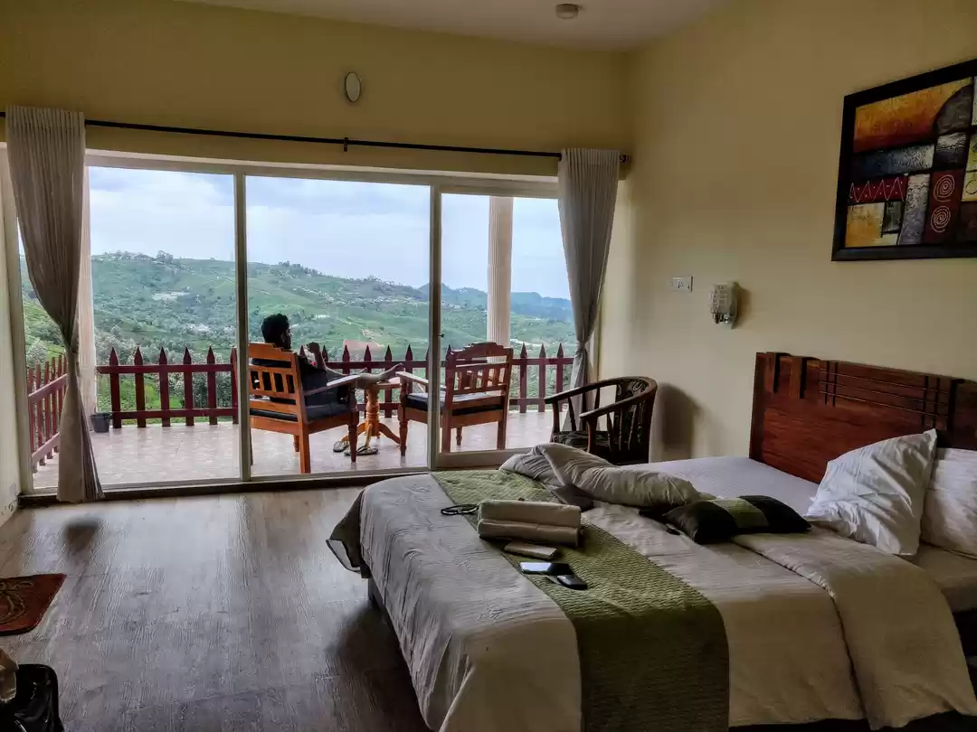 Photo of Ditch overcrowded OO