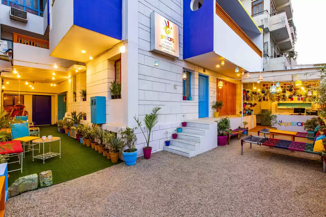 Photo of Fed Up of the 9-5 Li