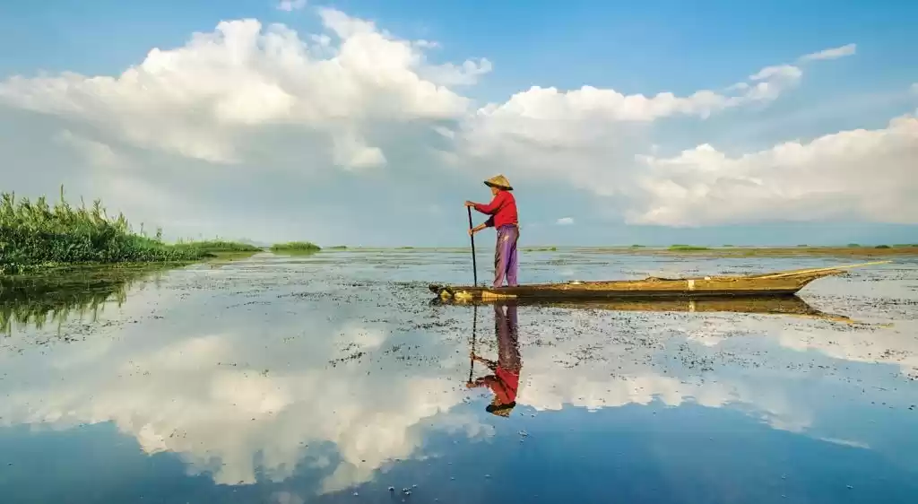 Photo of Move Over Tawang, Li