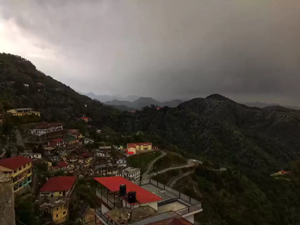 Photo of A Stroll in Sleepy L