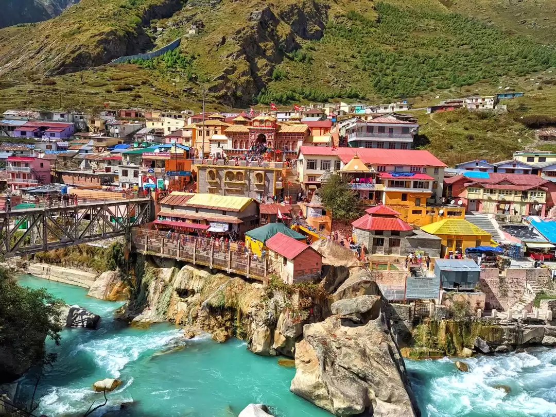 Photo of Badrinath Temple - T
