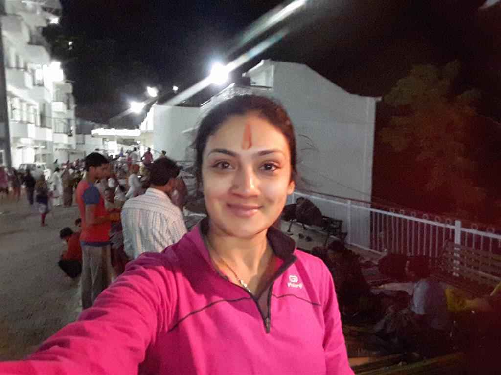 Details more than 123 vaishno devi dress code best seven.edu.vn