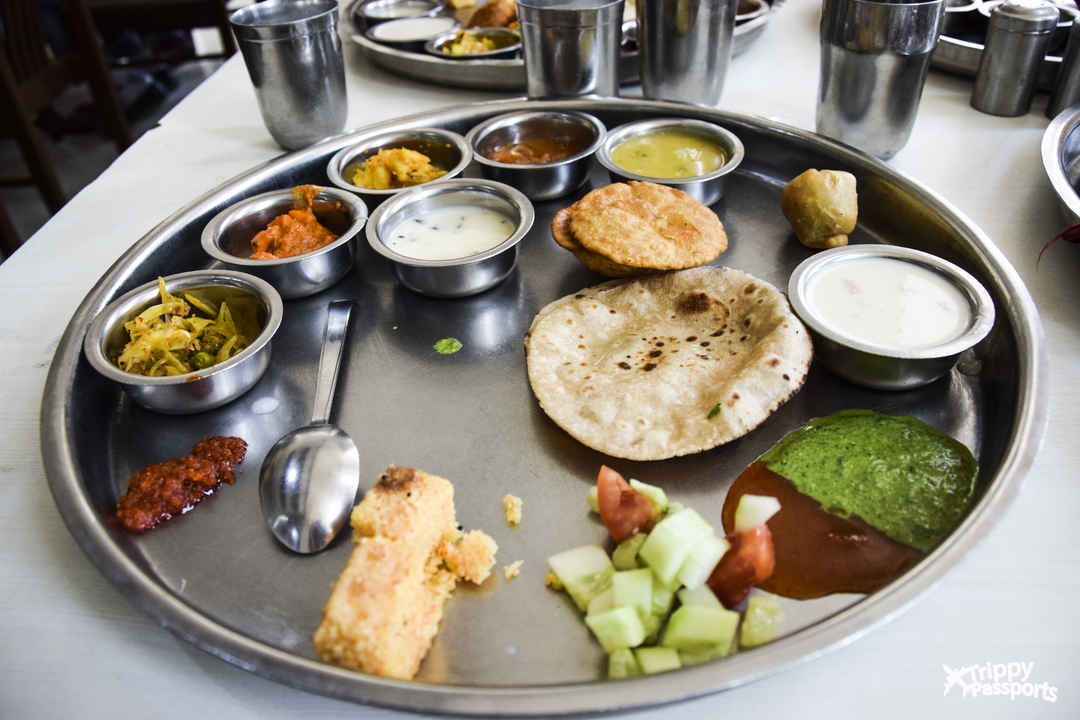 These 6 Charming Eateries Will Help You Eat Your Way Through Udaipurs Glorious Past And Present Tripoto Laal maas & company, jodhpur.