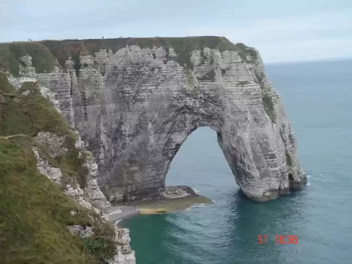 Photo of Étretat - an afforda