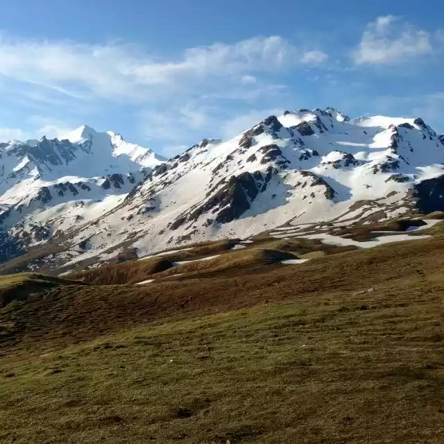 Photo of Sar Pass - Being los