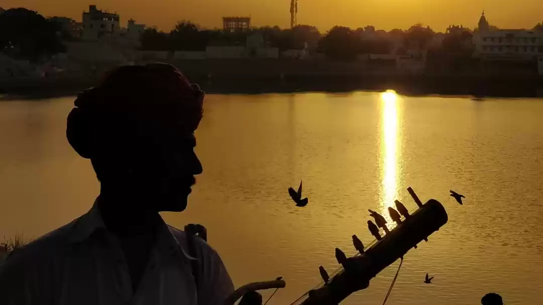 Photo of ‘KAPDE FAAD HOLI’ – 