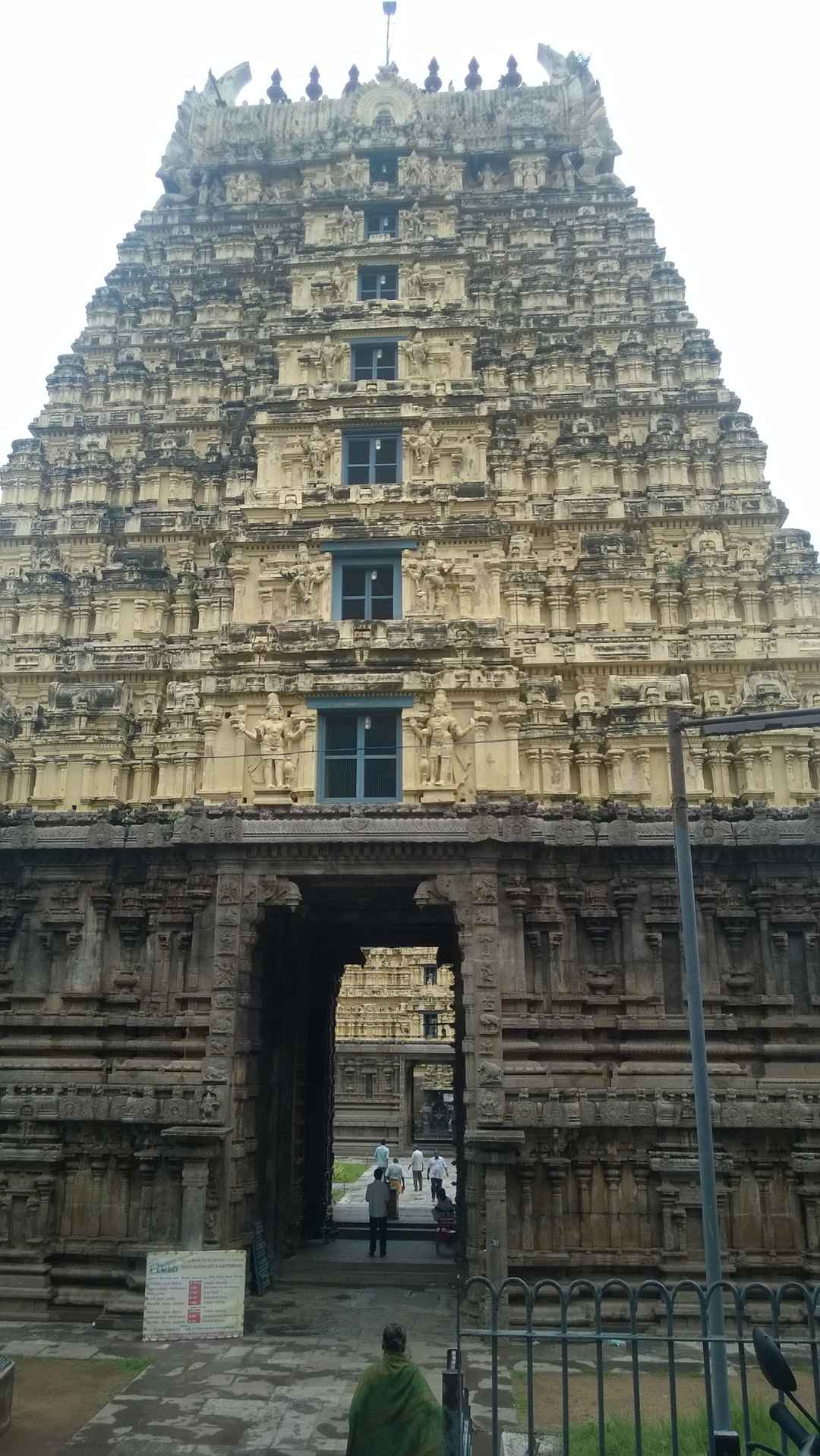 Trip To Tirupati Temple And Vellore Part 2 Tripoto Information about laxmi narayan mandir.laxmi narayan mandir is a hindu temple and it is the temple is devoted to lord vishnu (narayan), the preserver and his companion lakshmi, the birla mandir is built in the finest quality of white marble. trip to tirupati temple and vellore