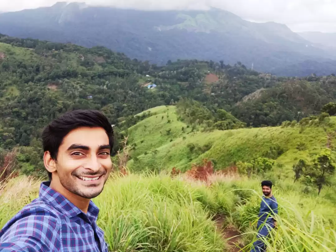 Photo of #SelfieWithAView #Tr