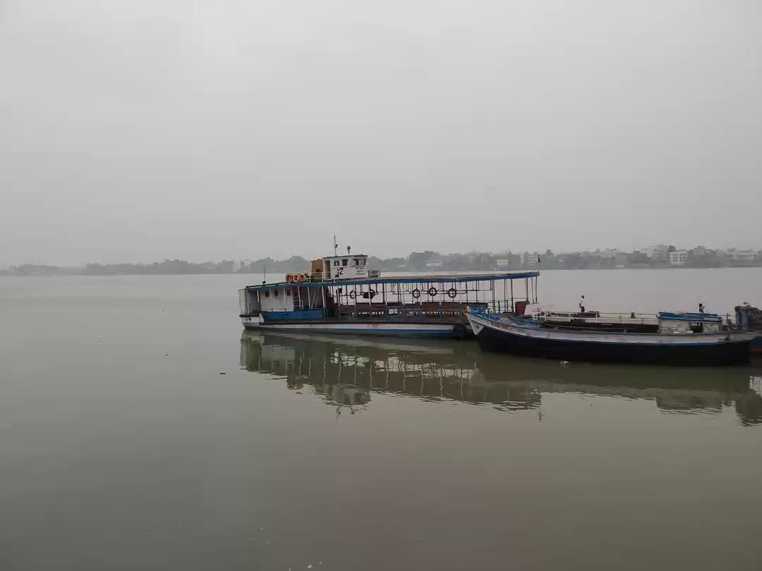 Photo of Man chole re..(West