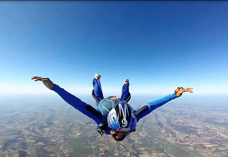 Photo of Skydiving in the Sou